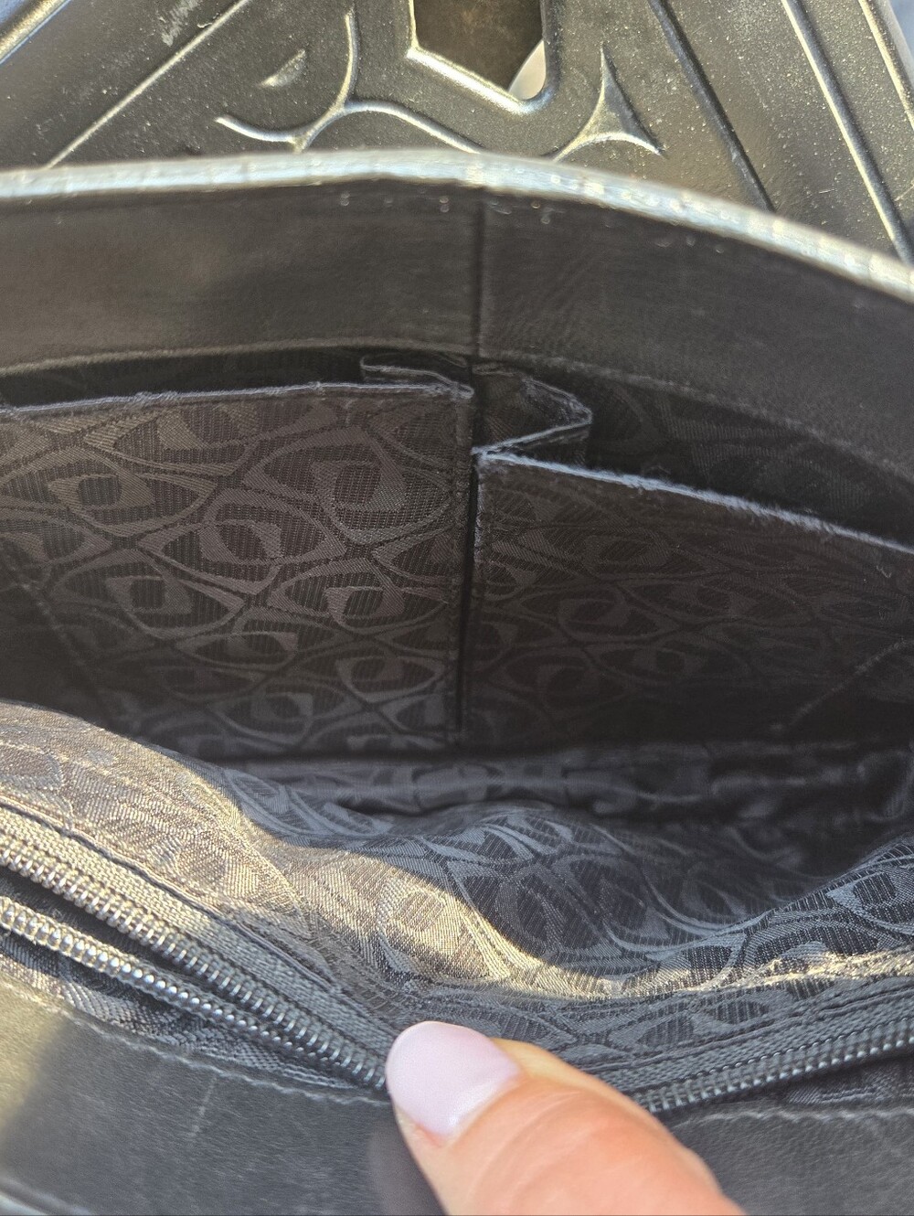 Vintage Liz Claiborne Black Leather Shoulder Bag - Picture 9 of 12